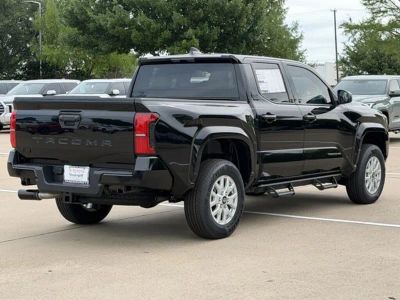 2026 Toyota Tacoma - Photo 4
