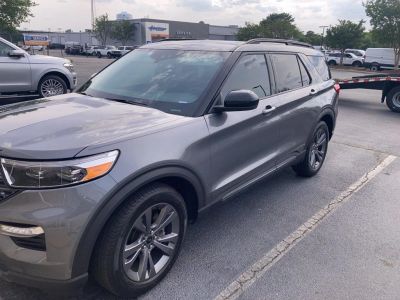 2024 Ford Explorer - Photo 2
