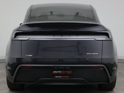 2026 Tesla Model Y - Photo 7