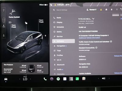 2026 Tesla Model Y - Photo 22
