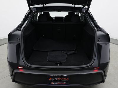 2026 Tesla Model Y - Photo 34
