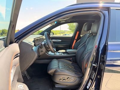 2026 Genesis GV70 - Photo 27