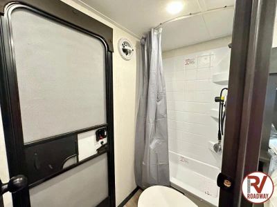 2026 Forest River RV Cherokee Arctic Wolf — photo 37 view