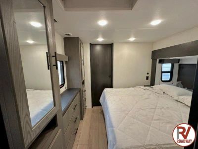 2026 Forest River RV Cherokee Arctic Wolf — photo 34 view