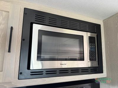 2023 Forest River RV Flagstaff Super Lite - Photo 18