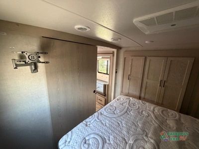2023 Forest River RV Flagstaff Super Lite - Photo 41
