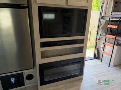 2023 Forest River RV Flagstaff Super Lite - Photo 23