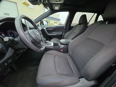 2022 Toyota RAV4 - Photo 6