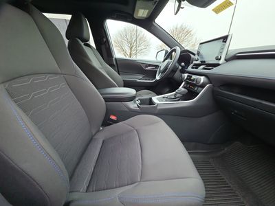 2022 Toyota RAV4 - Photo 14