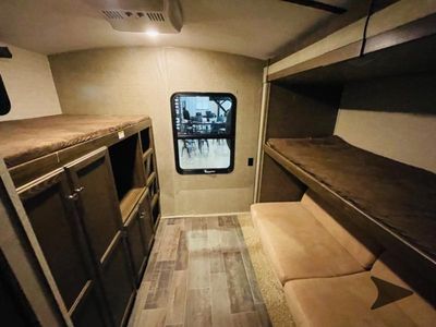 2017 Keystone RV Premier Ultra Lite - Photo 43