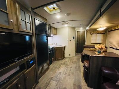 2017 Keystone RV Premier Ultra Lite - Photo 28