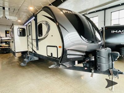 2017 Keystone RV Premier Ultra Lite - Photo 1