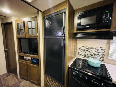 2017 Keystone RV Premier Ultra Lite - Photo 40