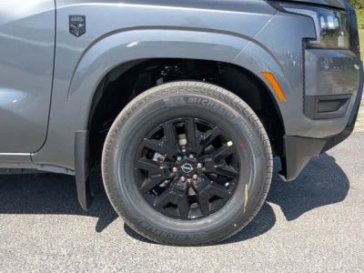 2026 Nissan Frontier — photo 12 view
