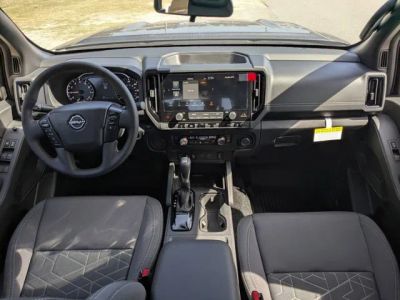 2026 Nissan Frontier — photo 15 view
