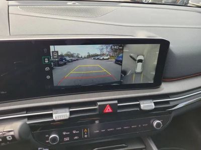 2026 Kia Sportage Plug-In Hybrid — photo 17 view
