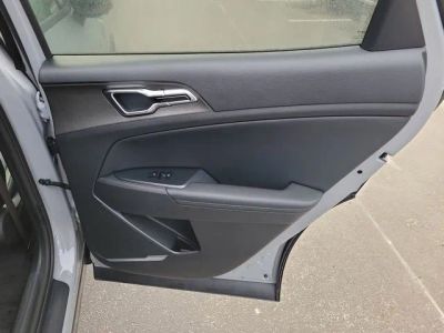 2026 Kia Sportage Plug-In Hybrid — photo 32 view