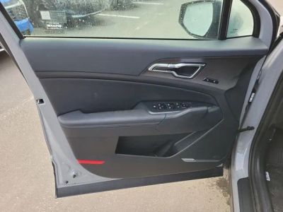 2026 Kia Sportage Plug-In Hybrid — detail view