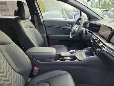 2026 Kia Sportage Plug-In Hybrid — photo 34 view