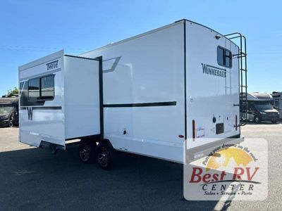 2026 Winnebago Thrive - Photo 4