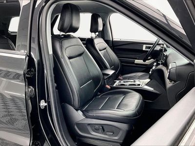 2022 Ford Explorer - Photo 7