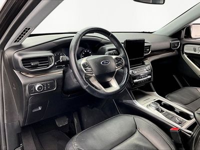2022 Ford Explorer - Photo 12