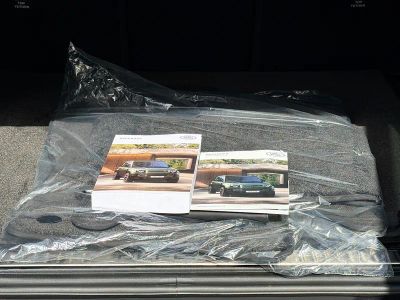 2026 Land Rover Defender 110 — photo 43 view