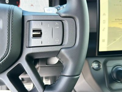 2026 Land Rover Defender 110 — photo 37 view