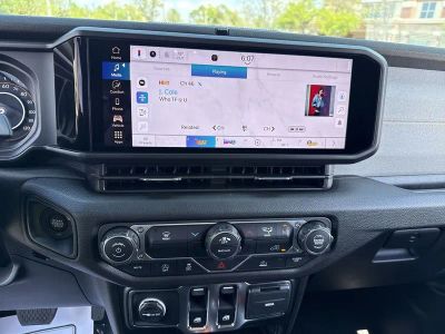 2026 Jeep Wrangler — photo 23 view