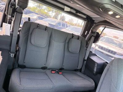 2026 Jeep Wrangler — photo 25 view