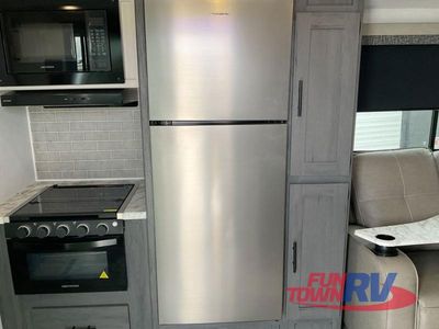 2025 Dutchmen RV Aspen Trail - Photo 21