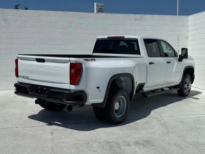 2026 Chevrolet Silverado 3500 HD - Photo 11