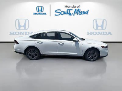 2026 Honda Accord Hybrid — photo 8 view