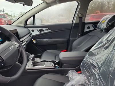 2026 Kia Sportage — photo 8 view