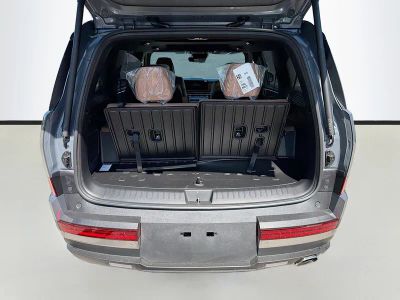 2026 Hyundai SANTA FE — photo 12 view