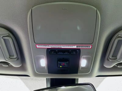 2023 Toyota Camry — photo 18 view