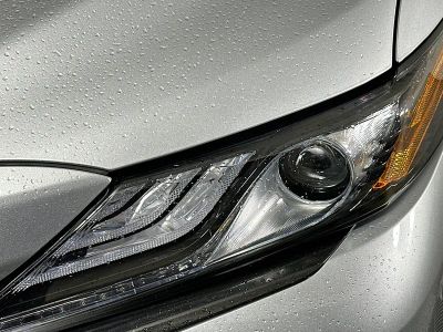 2023 Toyota Camry — photo 9 view
