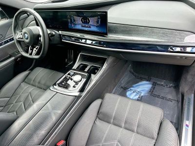 2024 BMW i7 — photo 26 view