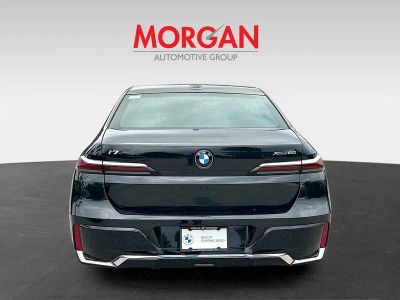 2024 BMW i7 — engine compartment view