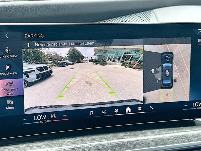2024 BMW i7 — photo 13 view