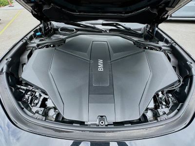 2024 BMW i7 — photo 31 view