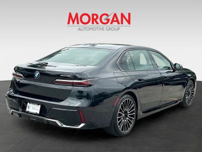 2024 BMW i7 — photo 7 view