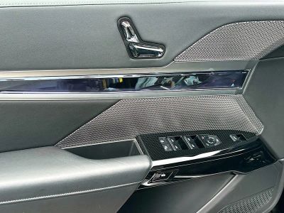 2024 BMW i7 — photo 16 view