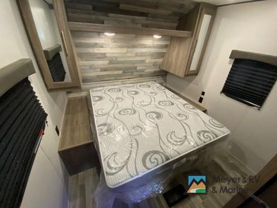 2020 CrossRoads RV Zinger - Photo 11