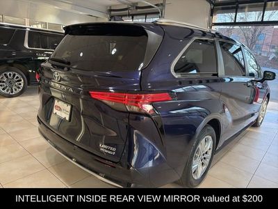 2023 Toyota Sienna Limited - Photo 7