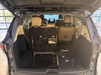 2023 Toyota Sienna Limited - Photo 1