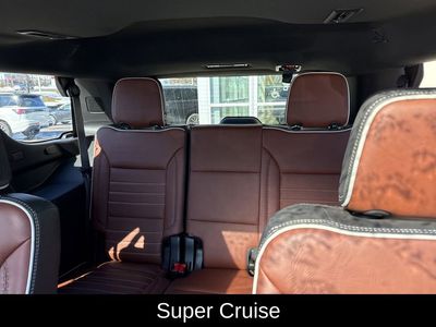 2024 GMC Yukon Denali Ultimate - Photo 26