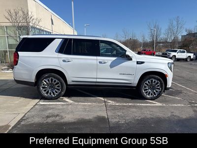 2024 GMC Yukon Denali Ultimate - Photo 4