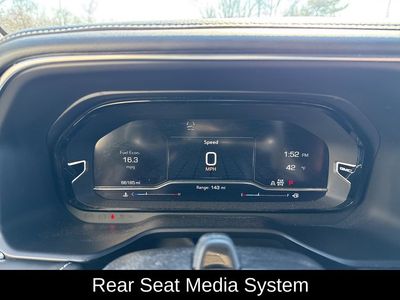 2024 GMC Yukon Denali Ultimate - Photo 16