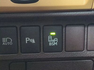 2018 Lexus ES — photo 27 view